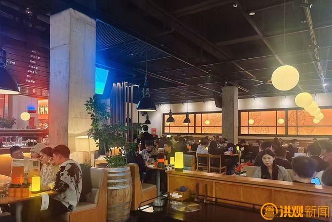 ”沉浸式探访南昌商贸发展开元棋牌app网络“大V(图5) ”沉浸式探访南昌商贸发展开元棋牌app网络“大V(图5)