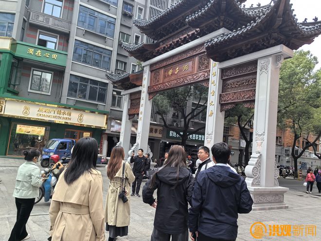 ”沉浸式探访南昌商贸发展开元棋牌app网络“大V(图8) ”沉浸式探访南昌商贸发展开元棋牌app网络“大V(图8)